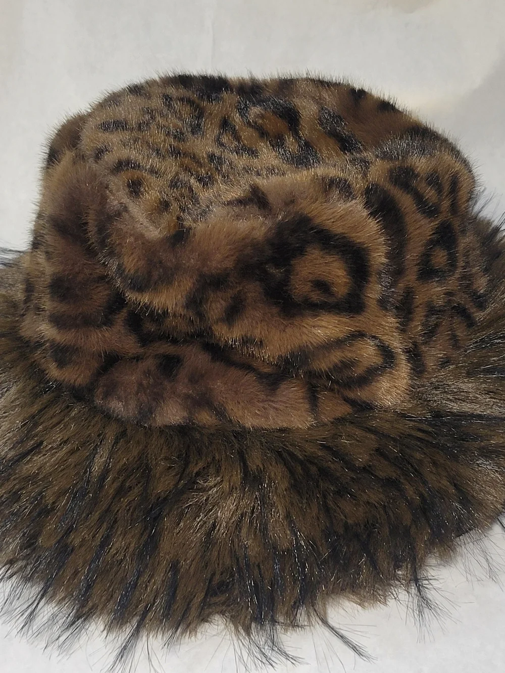 LA Carrie Faux Fur Leopard Print Bucket Hat in Brown